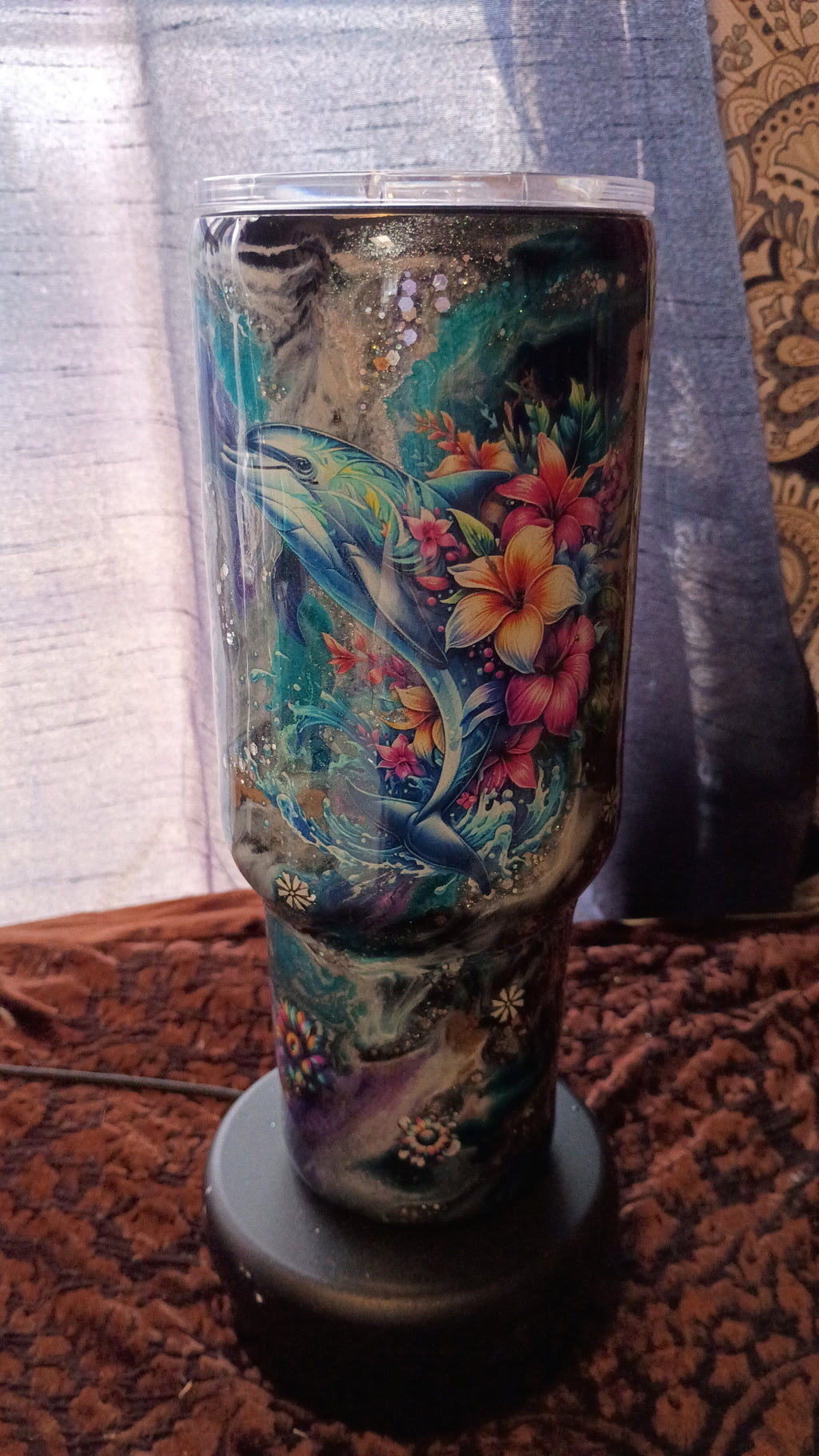 40oz Dolphin love